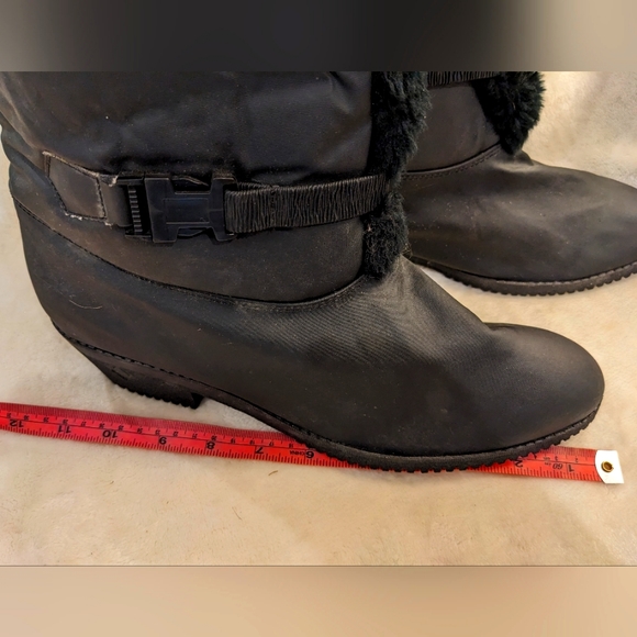 Faux Fur Lined Cold Weather Snow Boots Black Size 11 12WW Wide Width - Picture 15 of 16